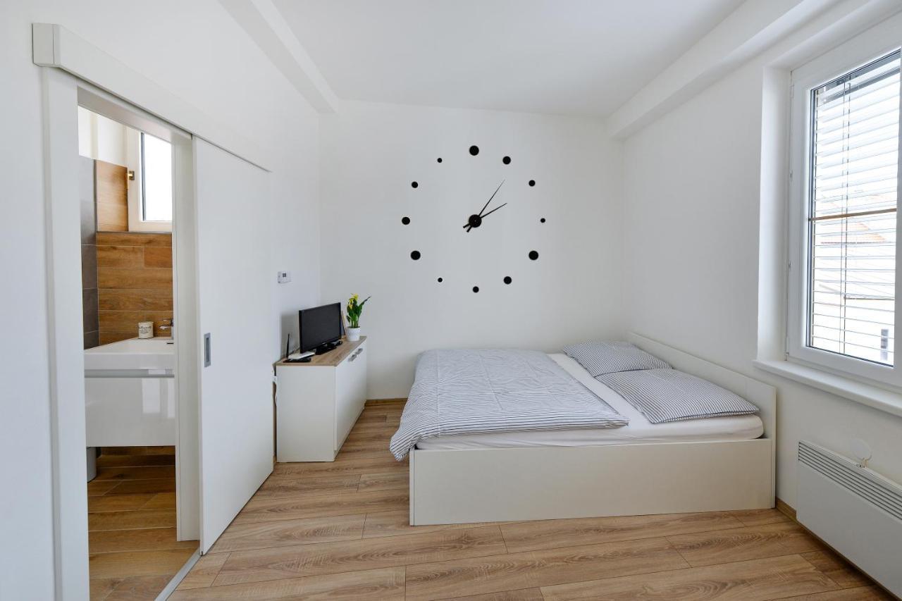Soho Apartment Пісек Екстер'єр фото